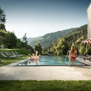 Hotel Goldstueck - Adults Only, Saalbach-Hinterglemm